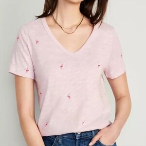 Old Navy Cotton V-neck Tee with Novelty Flamingo 🦩 print Closet Staple Sz XL